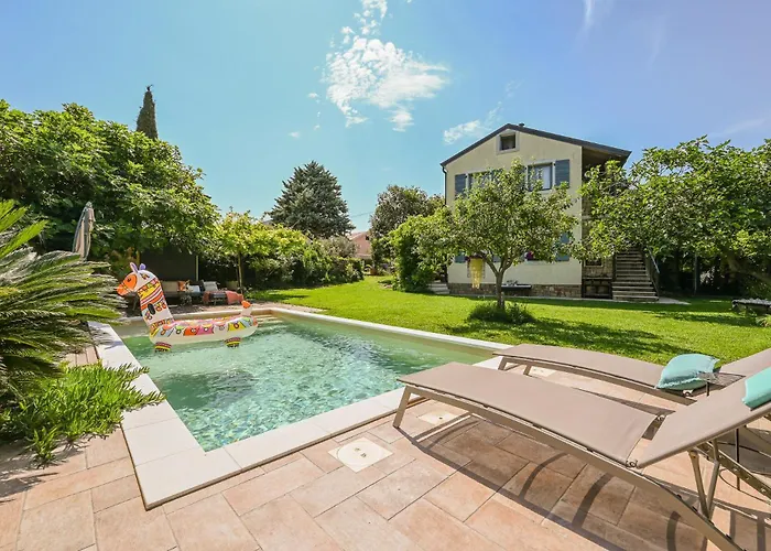 Apartma Medosi Lejlighed *